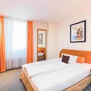 hotel-servatius-cologne.topcolognehotels.com/