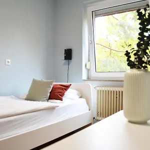 1, 2, Sleep Messe Norymberga